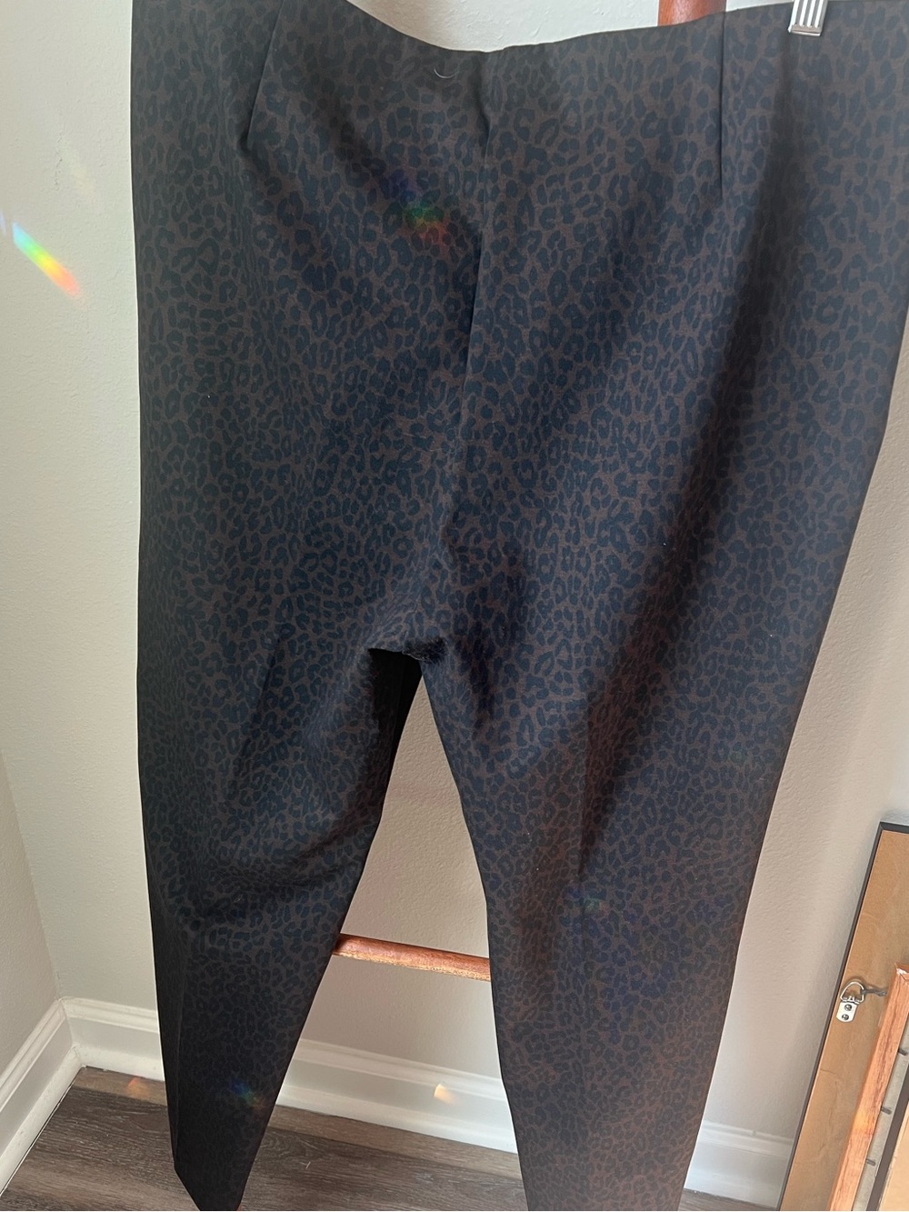 Anne Klein XL Leopard-Print Pull On Dress Pants - Picture 6 of 10
